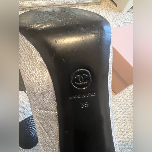 Chanel shoes / platform authentic metallic silver/black CC size 39 - Picture 8 of 12